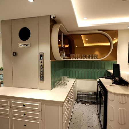 Hiraya Hotels Mohali Экстерьер фото